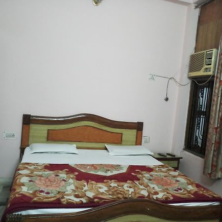 Hotel Satkar, Haridwār Extérieur photo